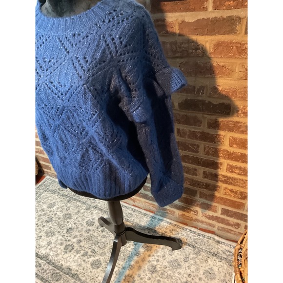 Old Navy Blue Ruffle Sleeve Glitter Knit Sweater Small NWOT - Picture 3 of 5